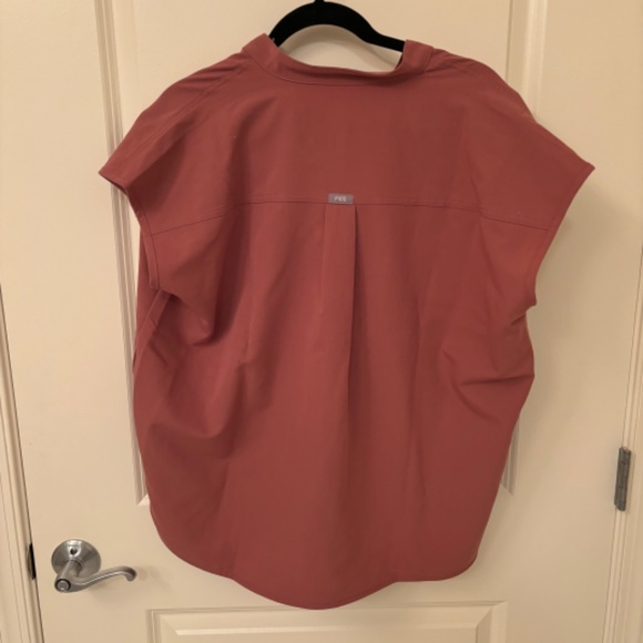 Figs Rafaela Oversized Scrub Top - Picture 3 of 3